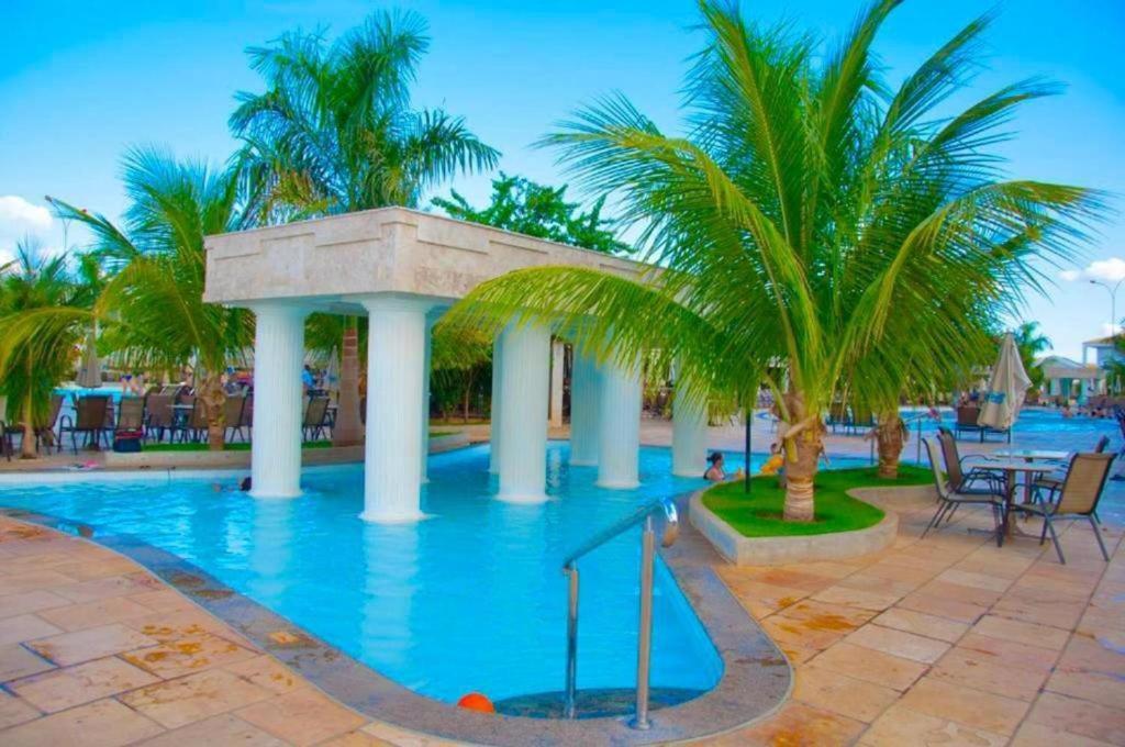 Lacqua Diroma Apartamento Completo Com Fogao, Geladeira, Micro-Ondas, Piscina 24H, Acomoda Ate 5 Pessoas Caldas Novas Eksteriør billede