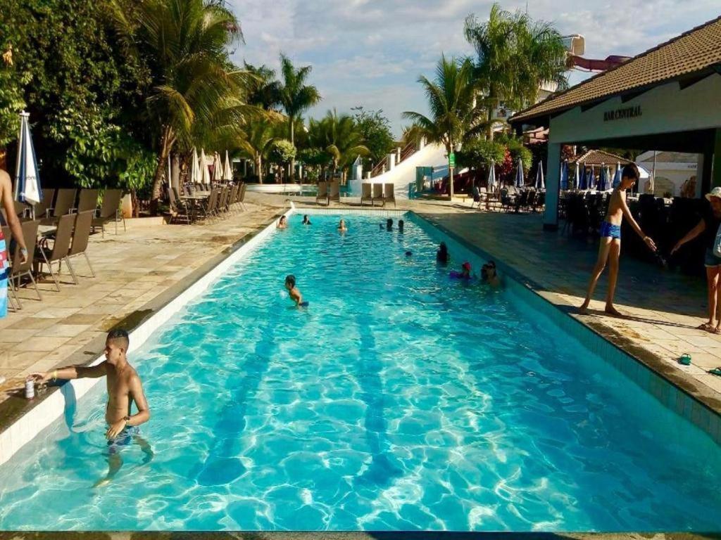 Lacqua Diroma Apartamento Completo Com Fogao, Geladeira, Micro-Ondas, Piscina 24H, Acomoda Ate 5 Pessoas Caldas Novas Eksteriør billede